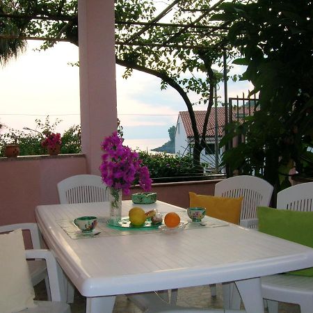 Comfortable Apartment In Maratea With Sea View 95 M² + Parking Ngoại thất bức ảnh