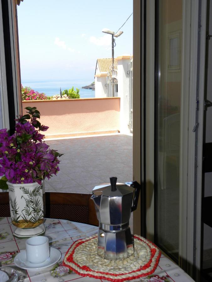 Comfortable Apartment In Maratea With Sea View 95 M² + Parking Ngoại thất bức ảnh